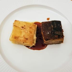 Il maialino su millefoglie e grue di cacao
